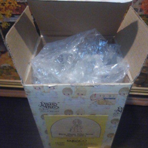 🆕 Vtg 1991 Military Hero Figure Precious Moments ❤️ 90s Bless Those Who Serve - Picture 7 of 11